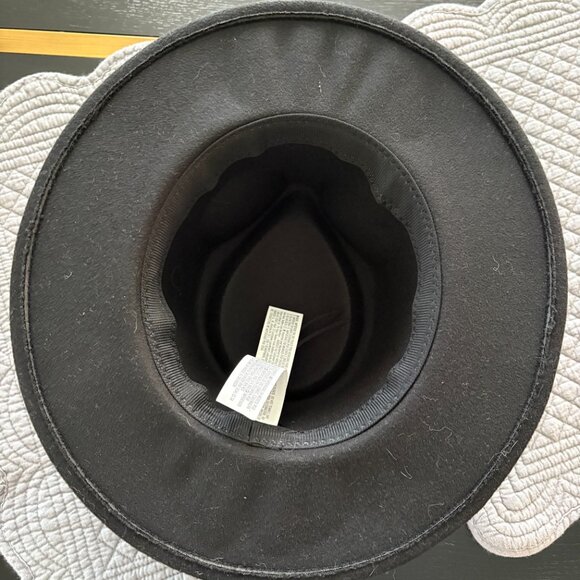 Black Fedora Hat w/Gold Band – Wide Brim, Classic Unisex Style NWOT - Picture 6 of 7